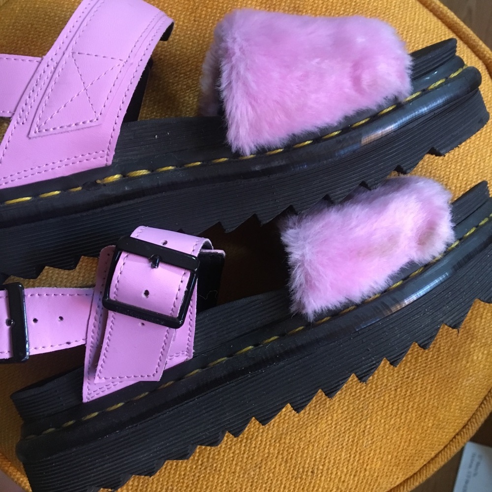 Dr.Martens Pink VOSS Sandals